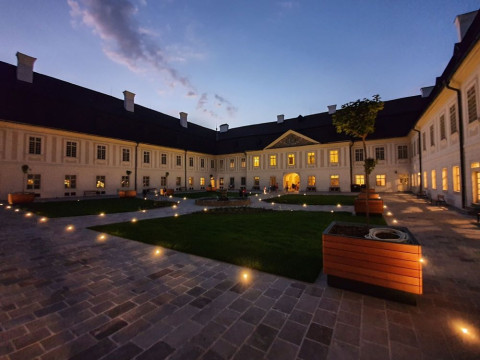 Z kaštieľa do rozprávky ... - foto 16