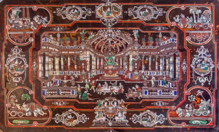 Baroque furniture - table surface